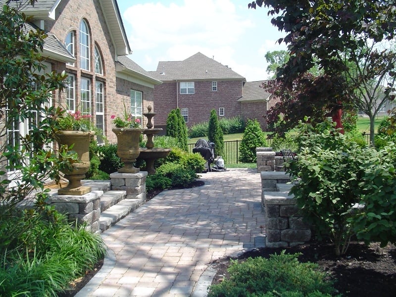 residential backyard patio landscaping