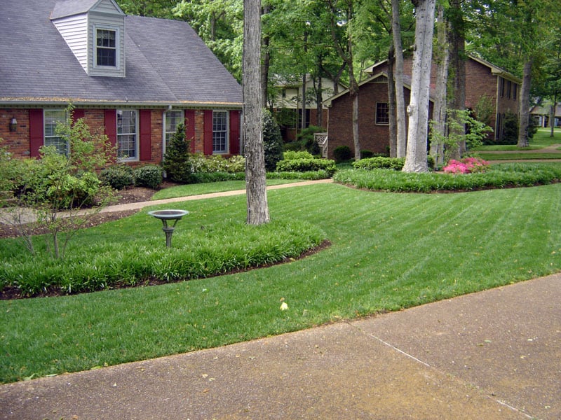 residential landscaping and lawn maintenance work